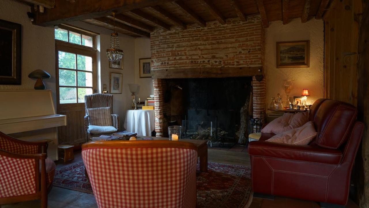 Les Hotes Des Guillemets Laglorieuse Exteriér fotografie
